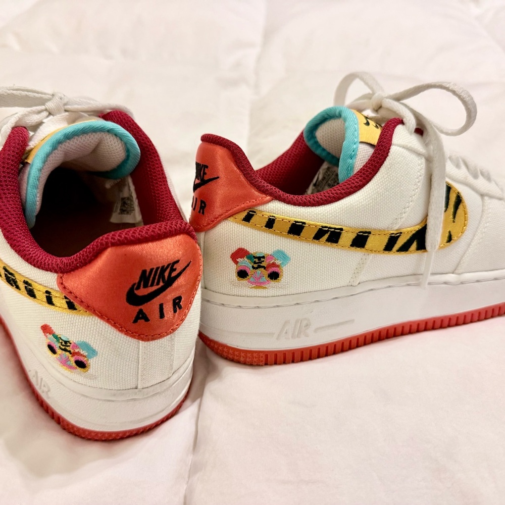 Nike Air Force 1 Low '07 LX "Year of the Tiger" - Picture 5 of 9